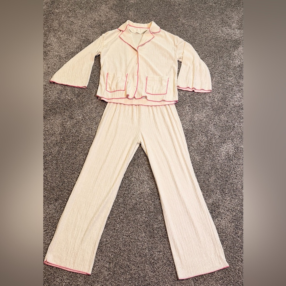 Women’s Cozy Cream & Pink Piping detail Pajama Set